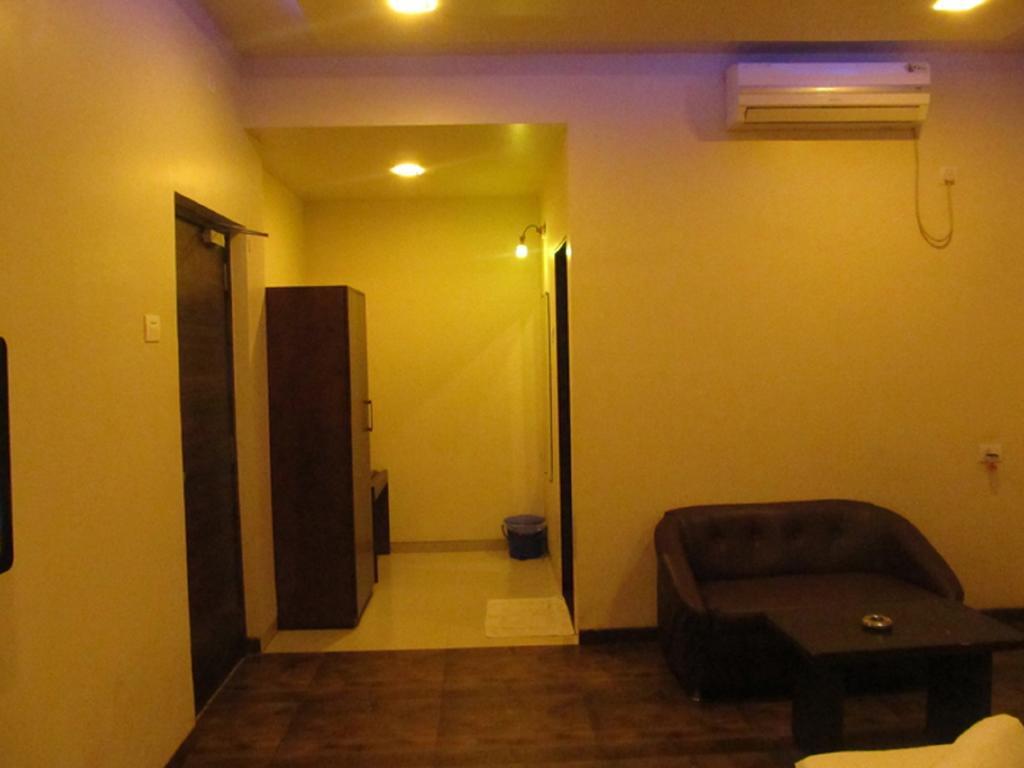 Hotel Sai Regency Daman Oda fotoğraf